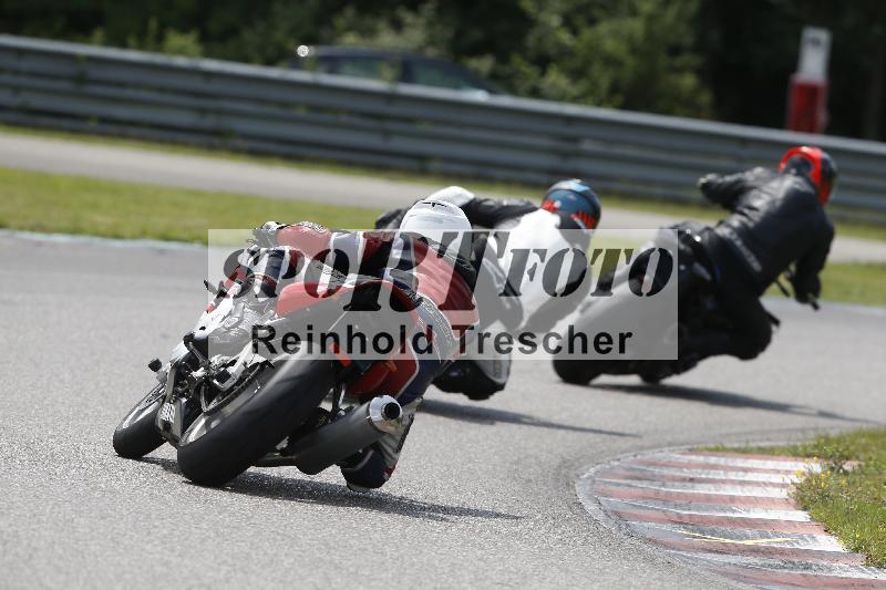 /24 08.06.2025 TZ Motorsport ADR/Gruppe gruen/64-1